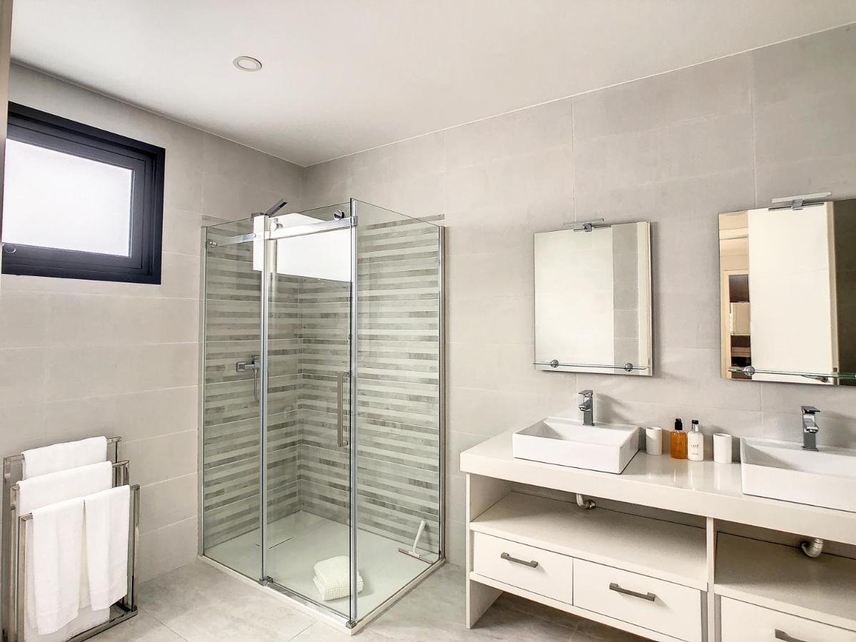 Evoque Villa By Lovelystay Arco da Calheta  Eksteriør bilde