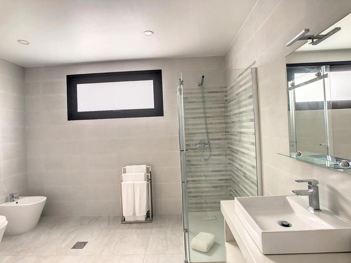 Evoque Villa By Lovelystay Arco da Calheta  Eksteriør bilde